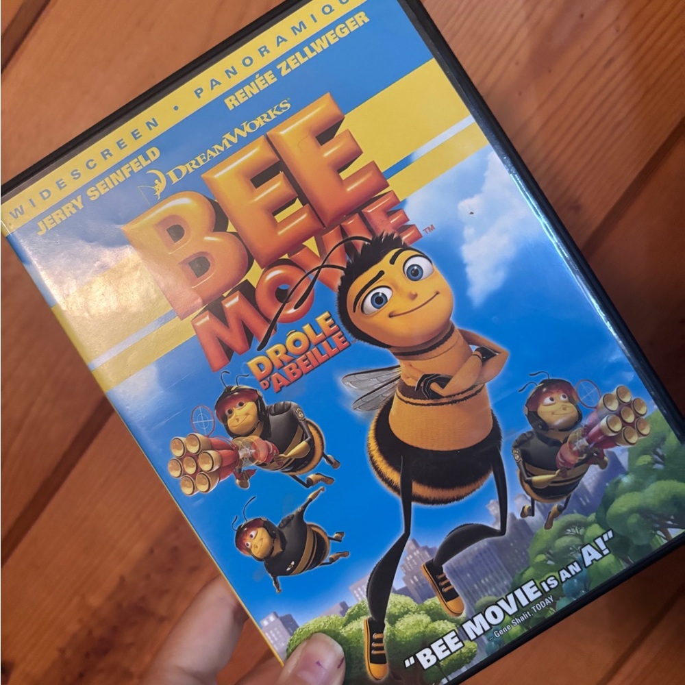 Dreamworks Bee Movie DVD with Blue and Yellow Cover